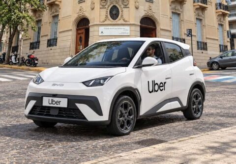 El municipio anuncia: «Vamos a ir rápido con Uber y Didi»